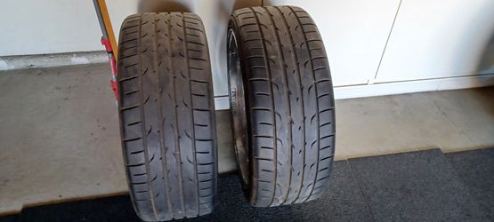 22×9.5 Chrome Rim and Tires (4)