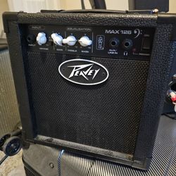 Peavey Max 126 Bass Amp