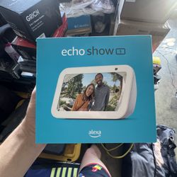 Echo Show 5 (3rd Gen)