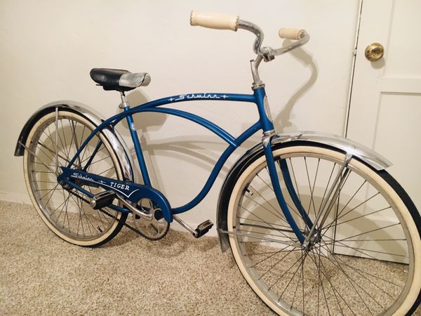 old schwinn beach cruiser