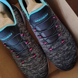 Sketchers Memory Foam Shoes