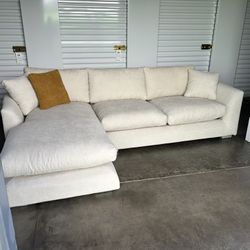 Valyou Brand New Sectional Couch 