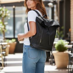 Izod backpack Black Big like New