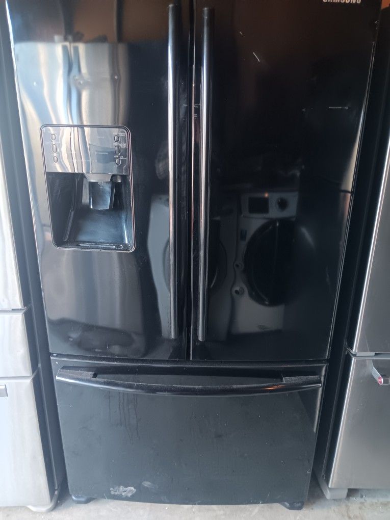 SAMSUNG REFRIGERATOR FRENCH DOOR 