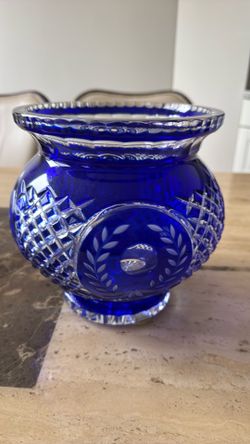 Vintage cobalt bowl vase