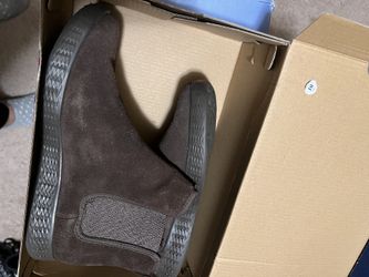 Sketchers Boots