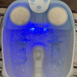 Conair Hydrotherapy Foot Spa with Lights, Hi/Low Bubbles, Heat, waterfall and accessories. 
