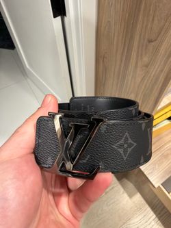 LV MENS BELT SIZE 44 BRAND NEW OPEN BOX