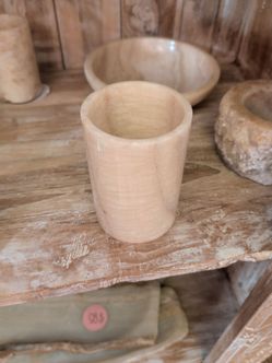 Quartz toothbrush holder
