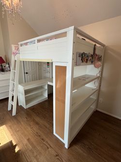 Pottery Barn Full Bunk Bed with Study