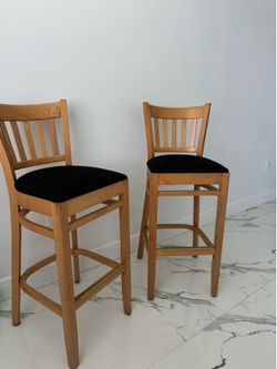 2 Interior Chairs