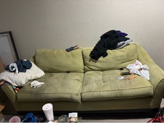 Love seat and couch for sell