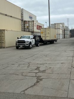 20’ shipping Container