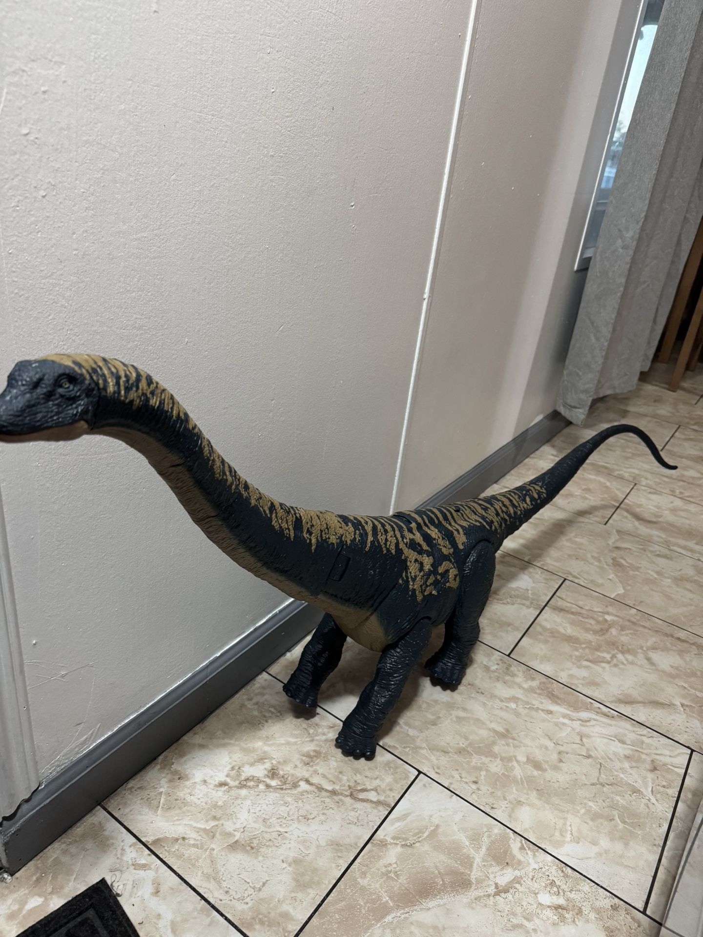 Jurassic World Legacy Collection BRACHIOSAURUS Figure Toy