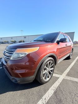 2015 Ford Explorer