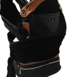 Boppy Baby carrier