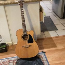 IBNEZ acoustic electric guitar brand new never been used with nice case beautiful sound
