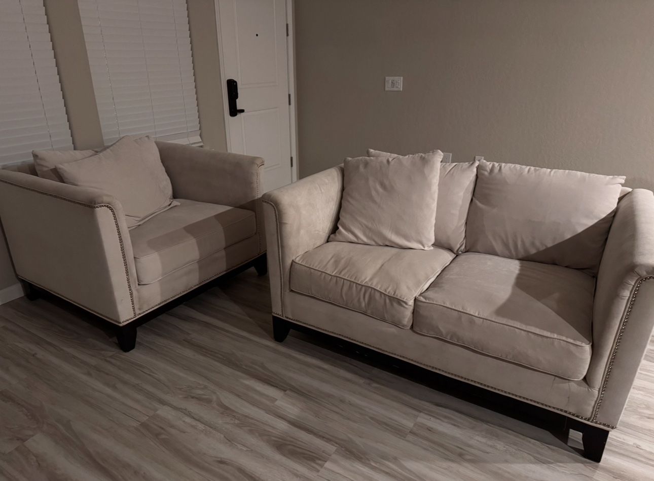 Beige Couch & Chair Set Gently Used Smoke-Free | Pet-Free Home 