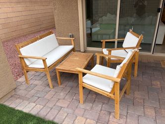 Outdoor Seating Set