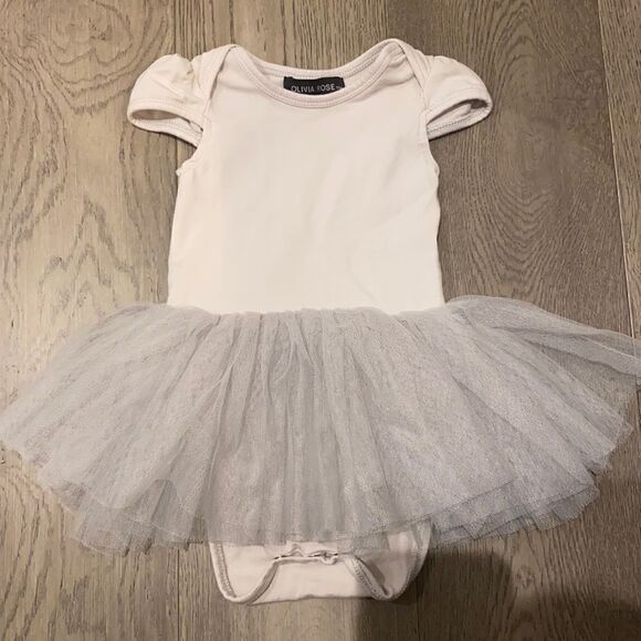 Olivia rose grey onesie tutu 6-12 month