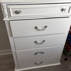 Girl Twin Bed , Mattress And Dresser