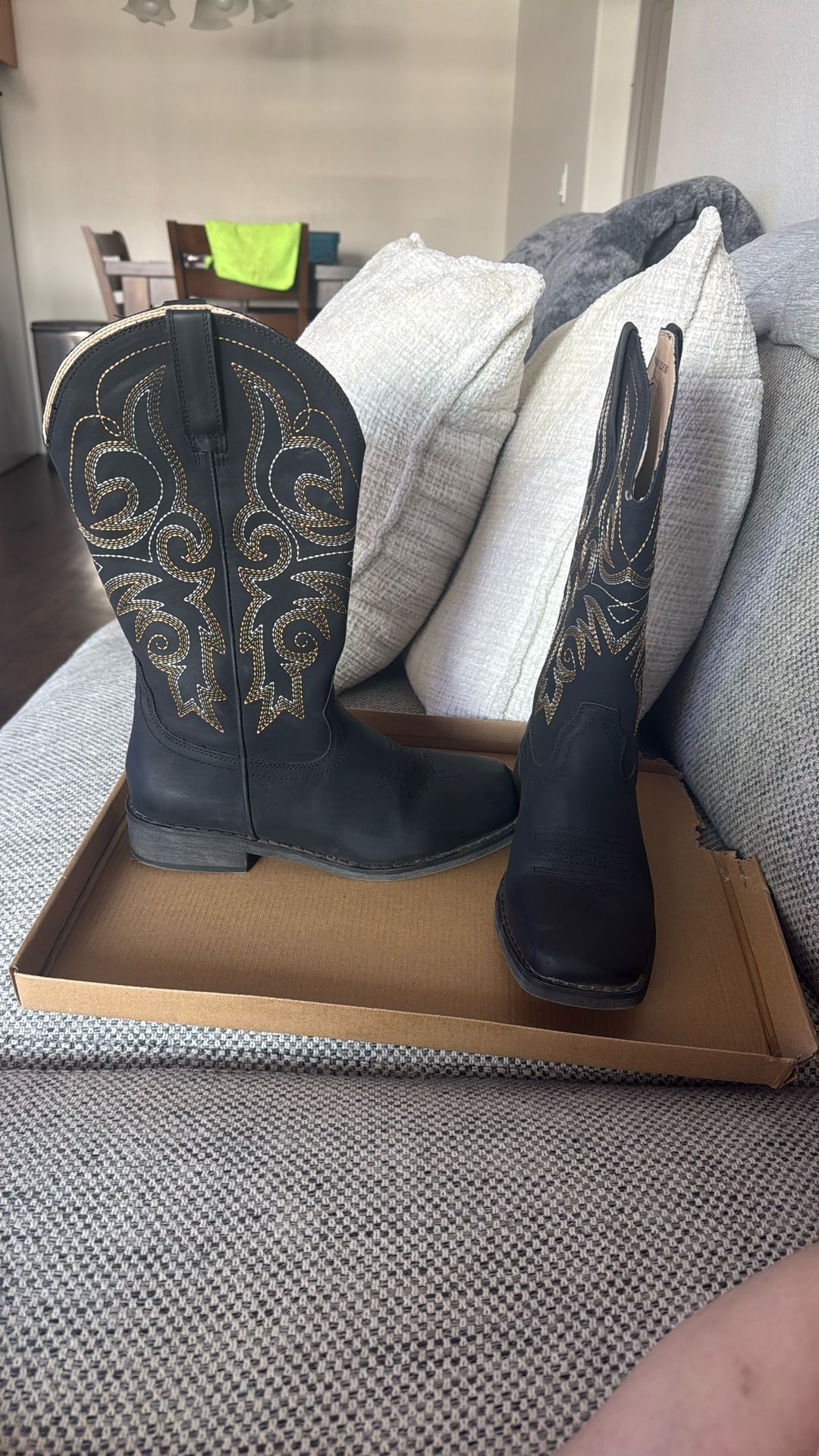 Women’s Black Boots