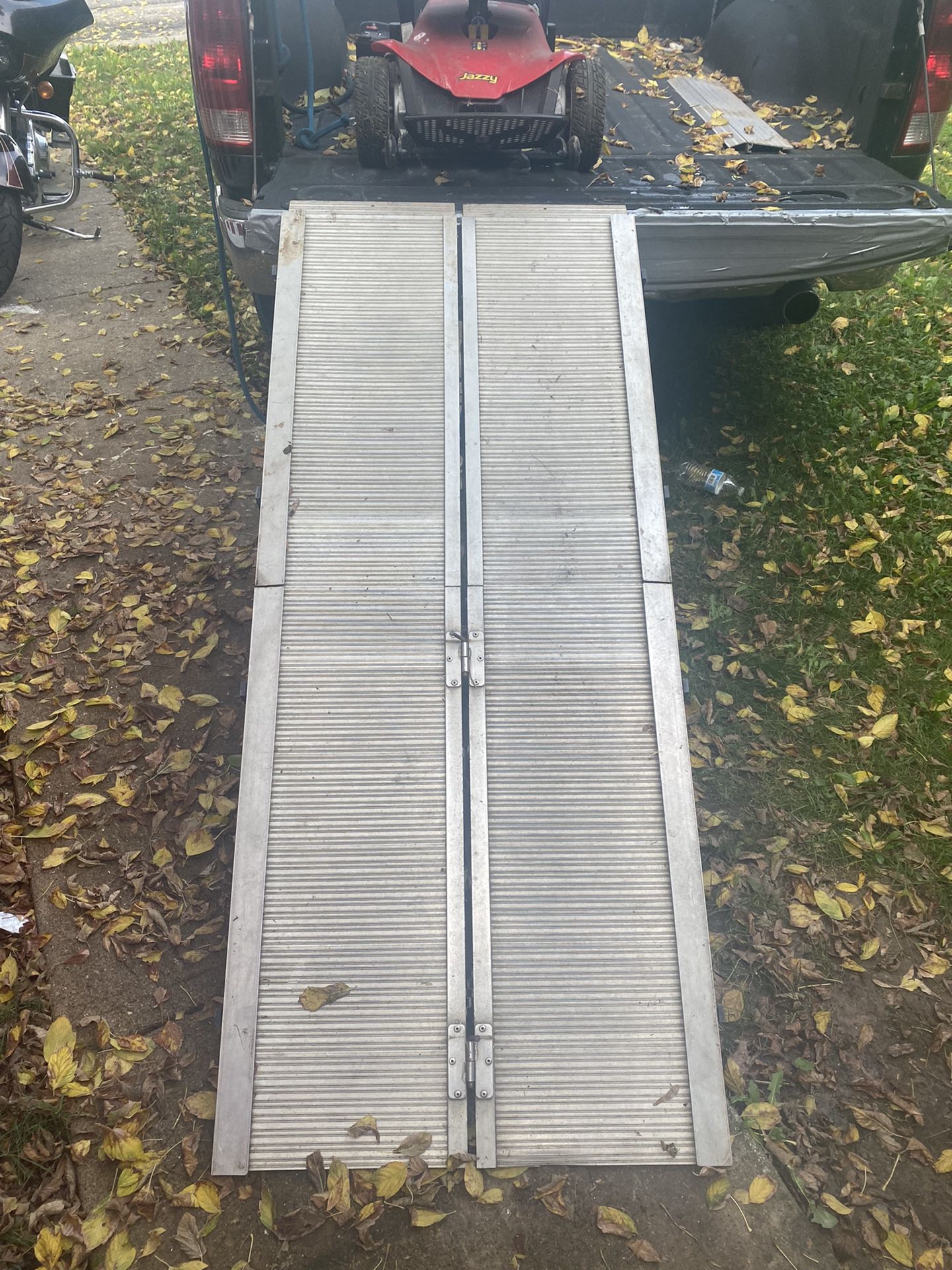 Jazzy Elite JS Electric Wheelchair And Ramp. Needs new batteries . 