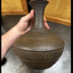 Japanese Edo Period Vase 18th Century Tsubo Shigaraki Ceramic Pouring Vessel