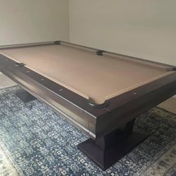 Elegant Pool Table