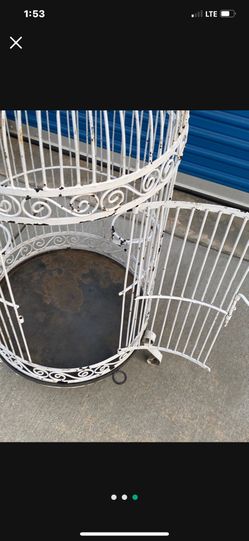 METAL BIRD CAGE