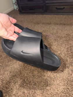Nike slide men’s 10