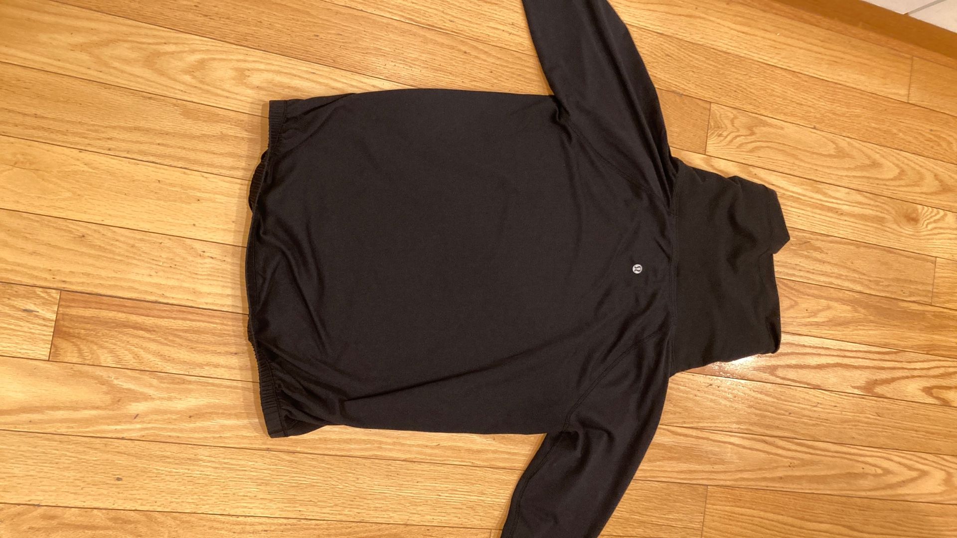 LULULEMON WOMENS s MEDIUM