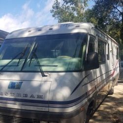 1997 Airstream Landyacht