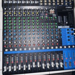 Yamaha 16 Channel Mixer 