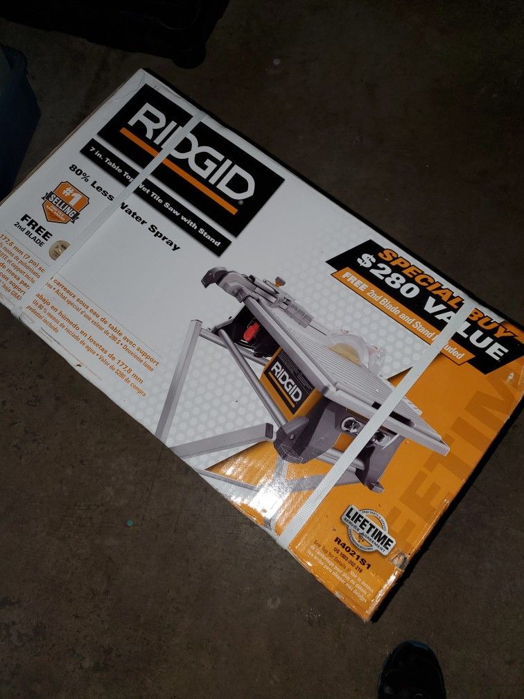 7" Wet Tile Saw w/ Stand NEW