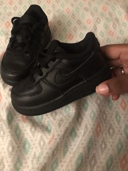 Black Nike’s (toddler)