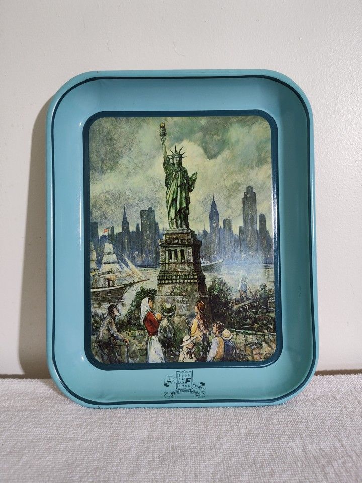 Vintage 1986 Mutual Federal Savings Statue of Liberty Serving Tray 