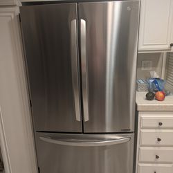 LG refrigerator