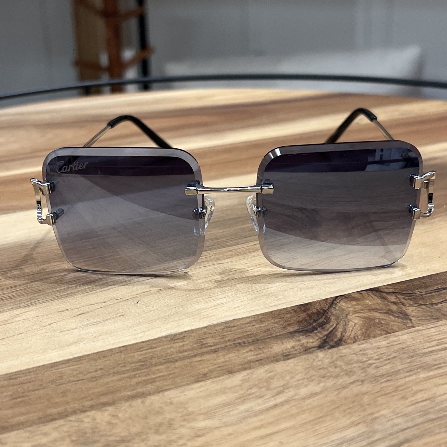 Cartier Heart Sale Brown Gradient Sunglasses for Sale in Baltimore, MD -  OfferUp