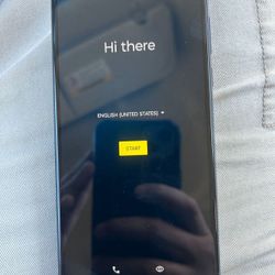 Tracfone Motorola Moto G Play (2023) GREAT CONDITION cellphone