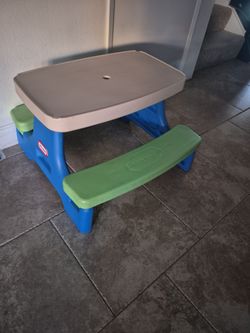 Kids bench