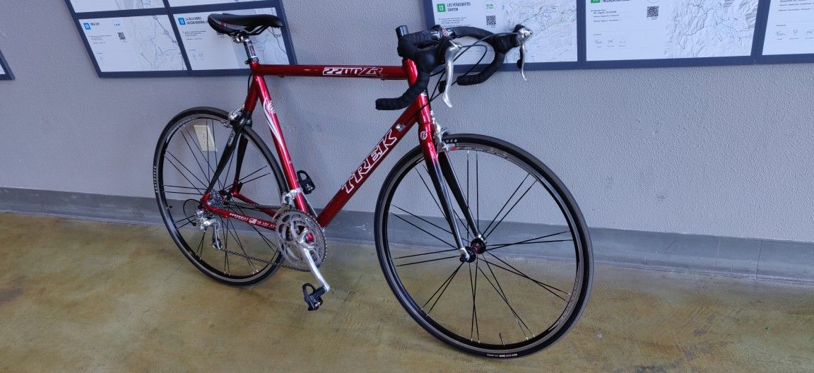 Trek 2200ZR Road Bike - PRICE DROP!!