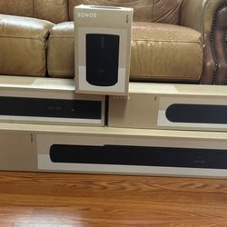 Sonos Soundbars in speakers bundle