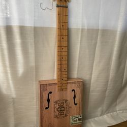 The Electric Blues Box Slide Guitar