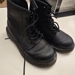 Dr. Martin's Size 13