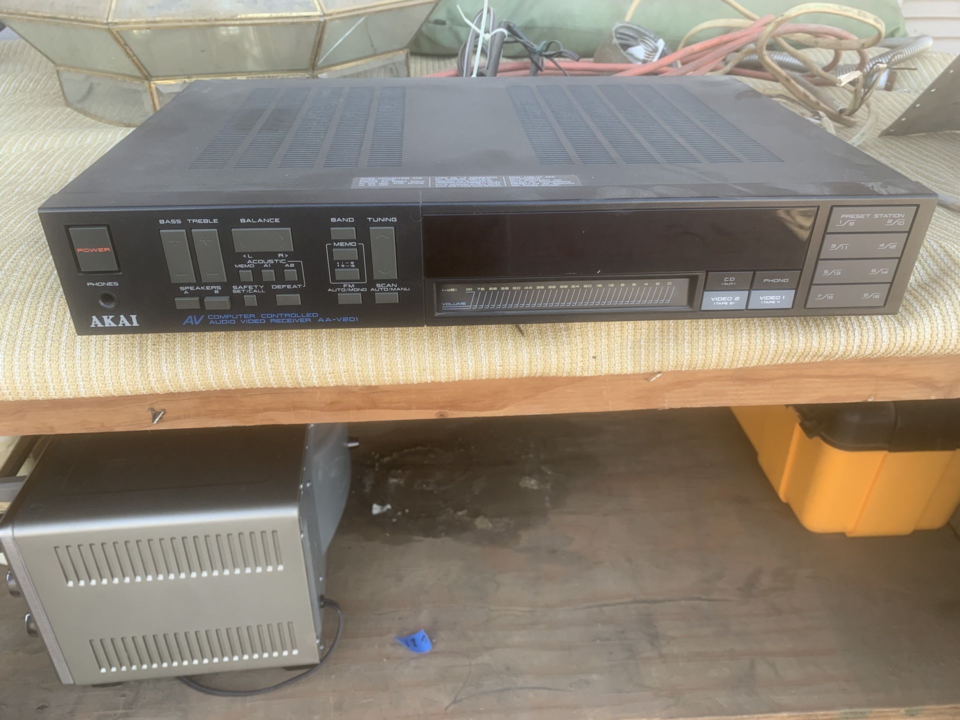 Vintage Akai AA-V201 AV Computer Controlled Audio Video Receiver Tuner Component
