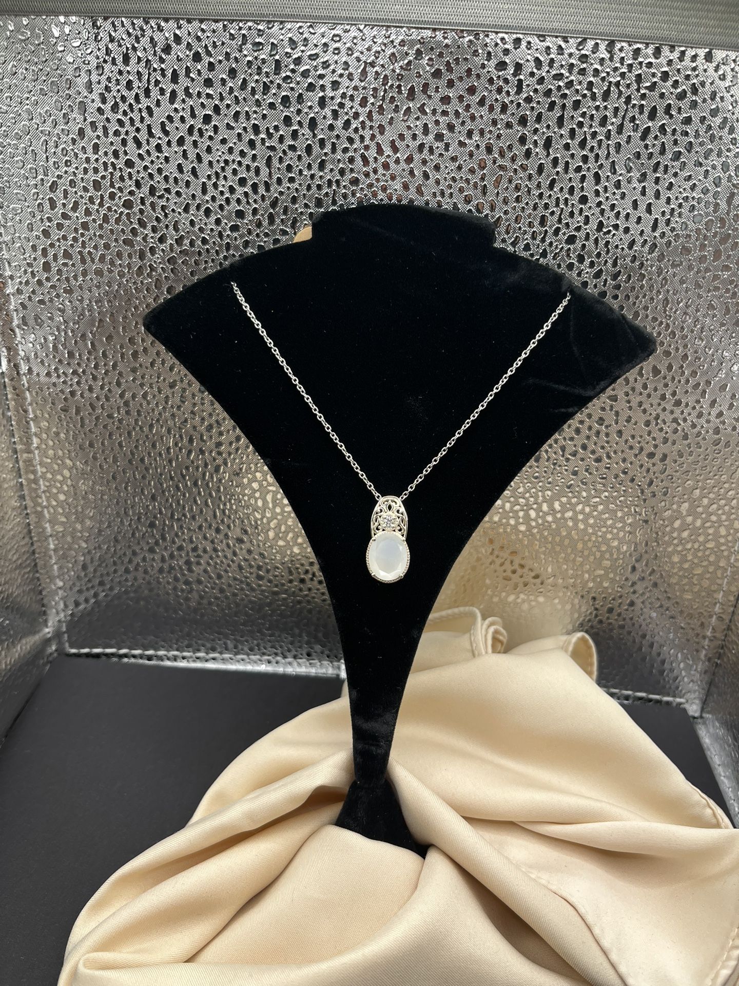 Moon Stone Pendant Necklace 