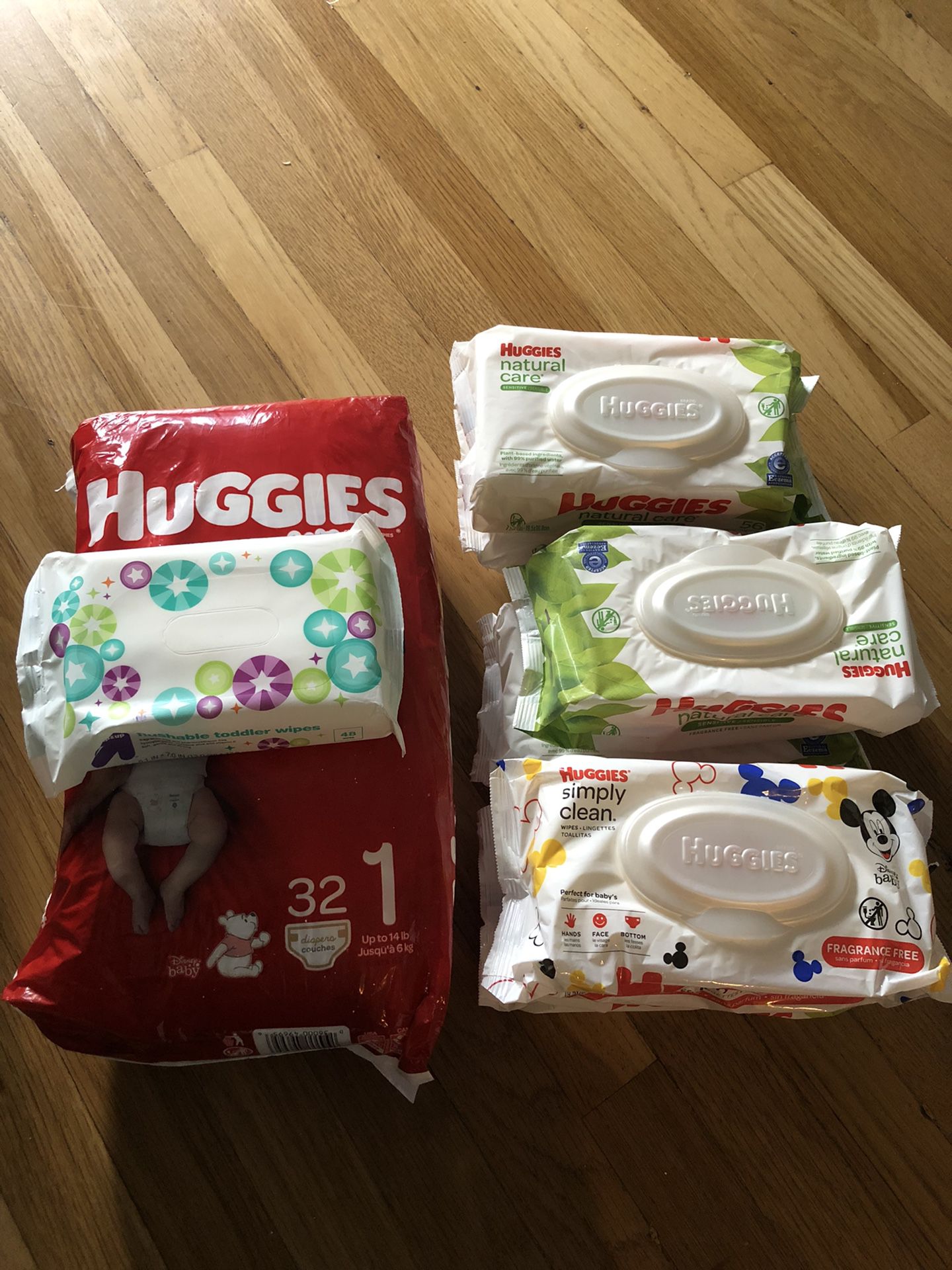 Pamper And Wipes 