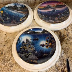 The Danbury Mint Plates Underwater Paradise 