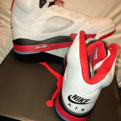 Jordan 5 Fire Red